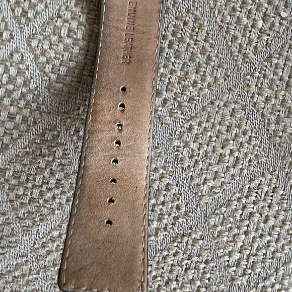 Kenneth Cole watch - Picture 6 of 6